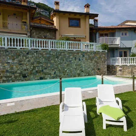 Casa Glicine Parzanica