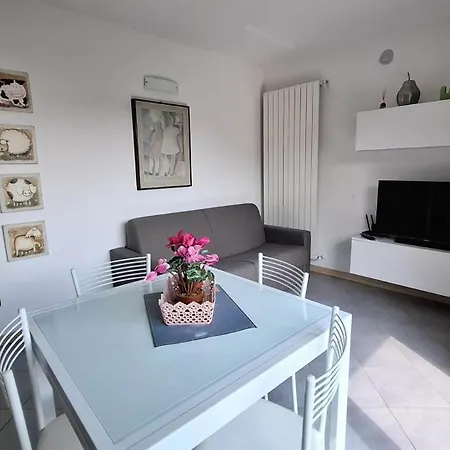 Casa Glicine شقة